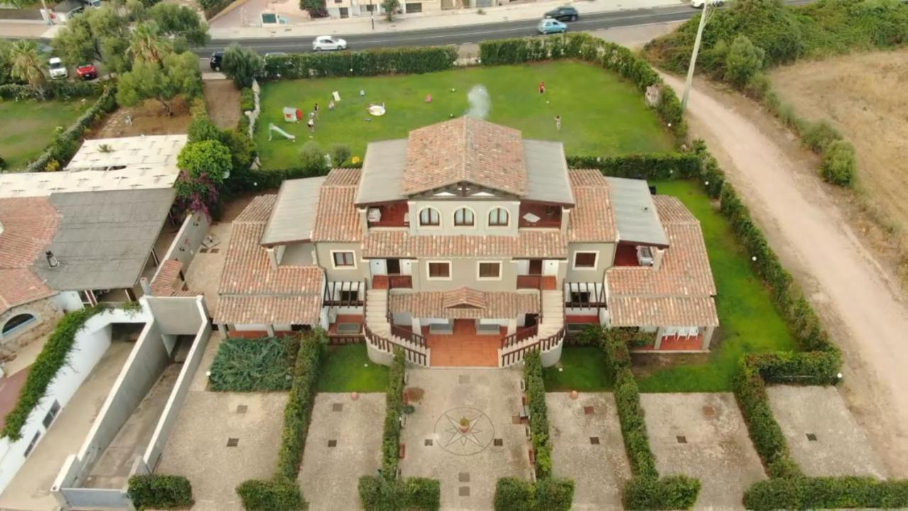 Villa Raffaello Loiri Porto San Paolo Exterior foto